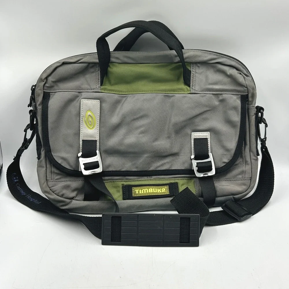 Timbuk2 Messenger Bag Grey‎ Green Small Laptop Briefcase 15 x 11.5 x 2.5 in